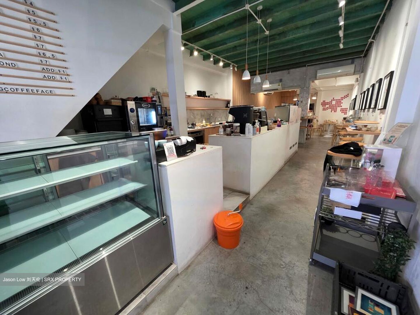 Rowell Road (D8), Retail #480115891